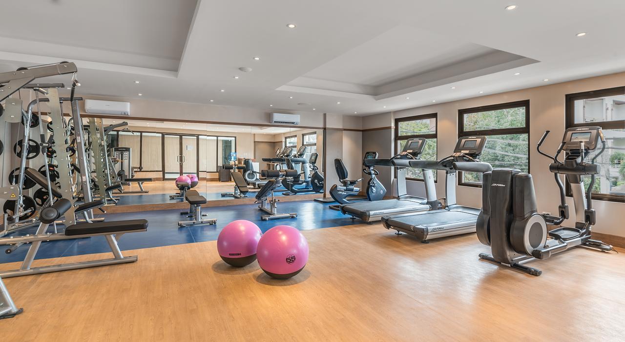 Henann Prime Beach Resort Balabag  Екстериор снимка The gym at the hotel