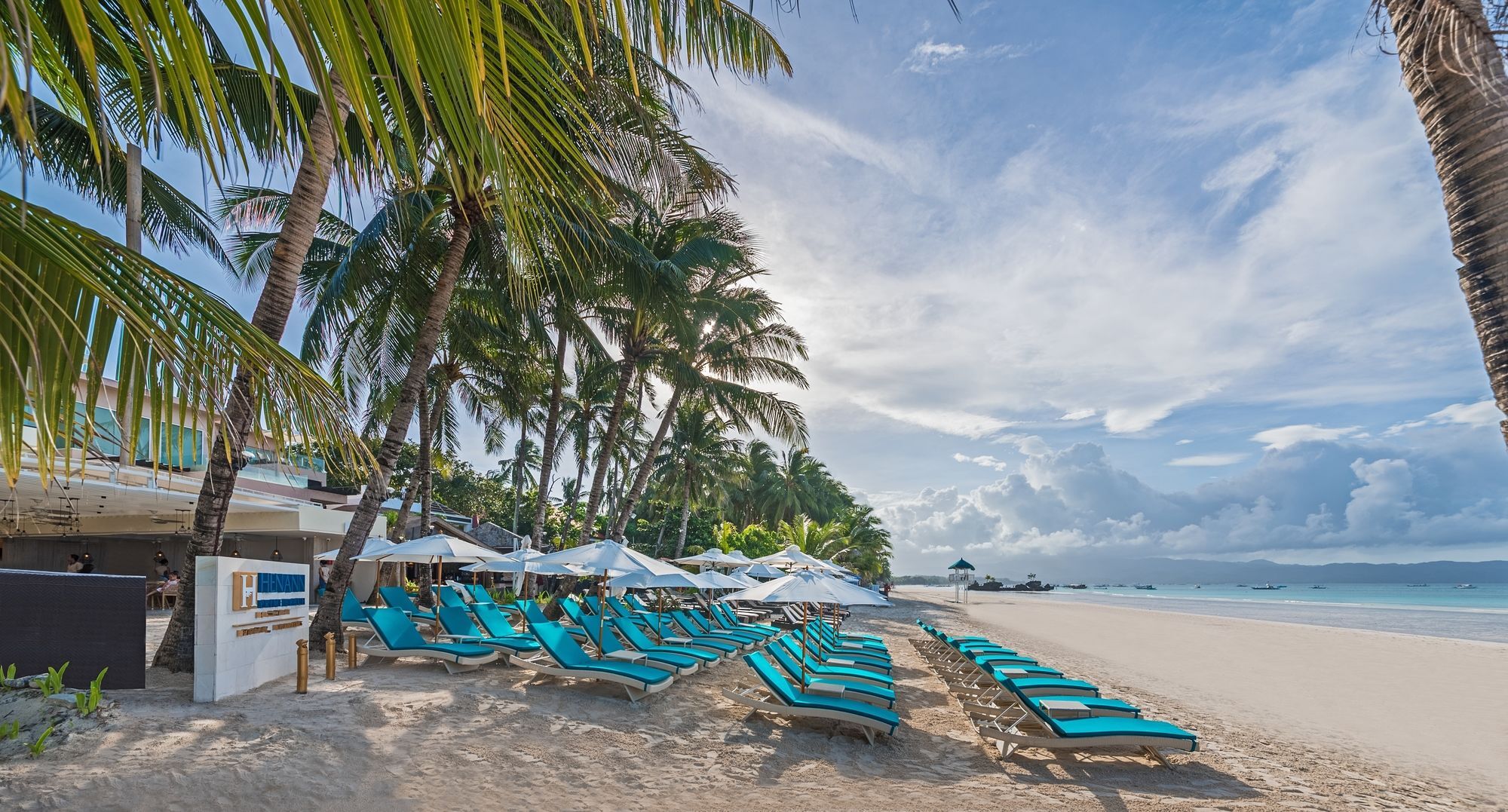 Henann Prime Beach Resort Balabag  Екстериор снимка Beach at the resort